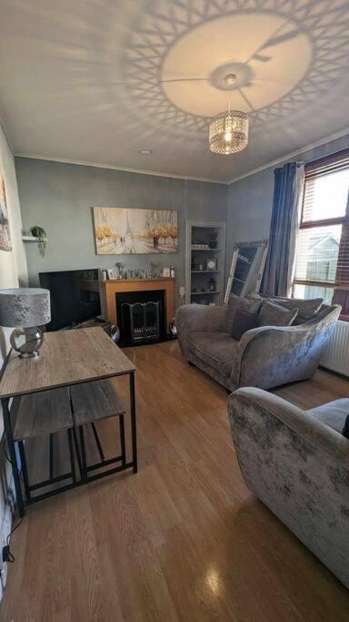 Lovely 2 Bedroom Apartment In Heart Of Dundee Eksteriør billede